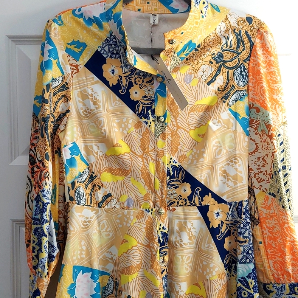 NWT Souk & Sepia Dress size Medium Buttons Tan/blue/yellow
